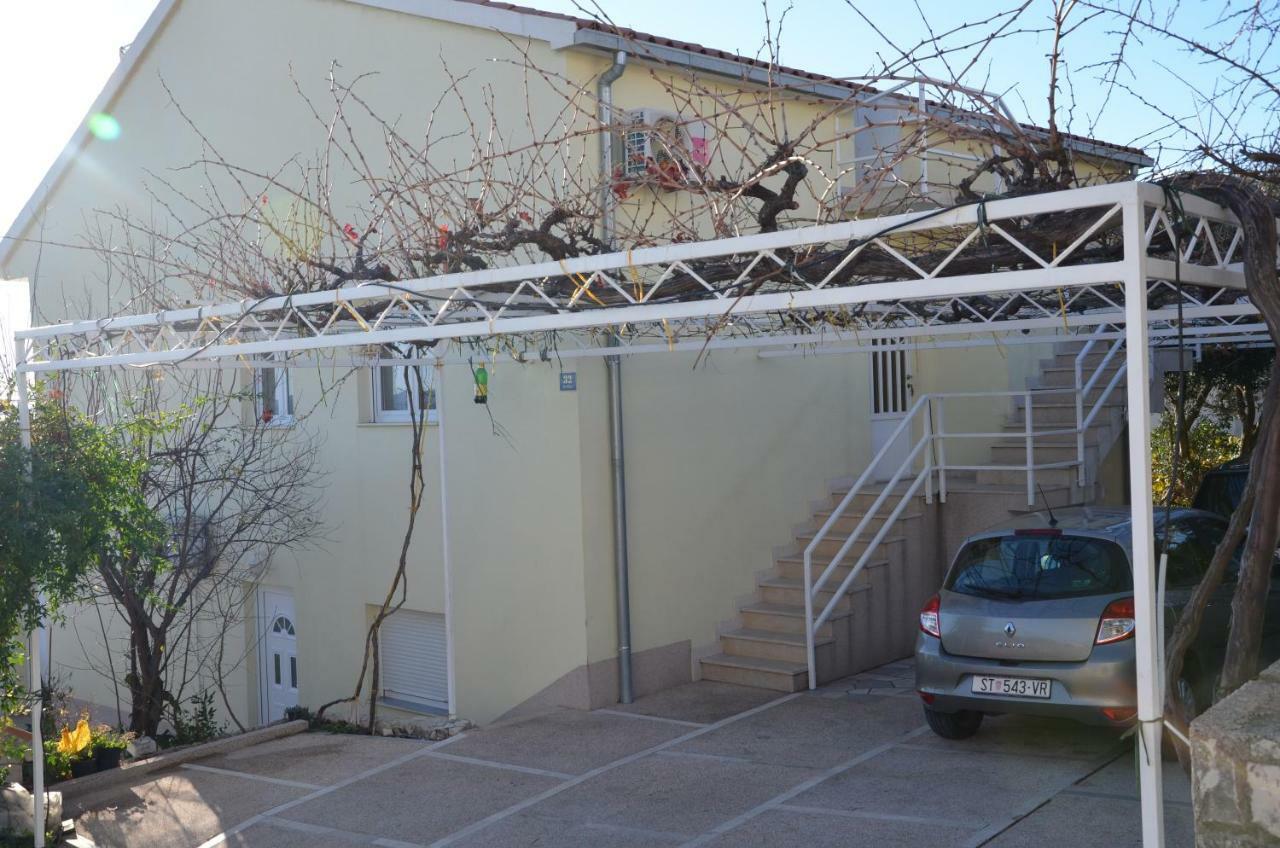 Apartment Jure Trogir Bagian luar foto