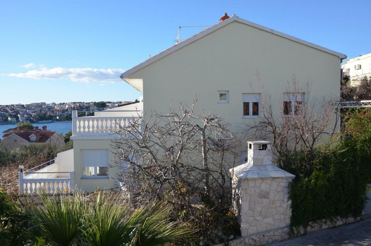 Apartment Jure Trogir Bagian luar foto